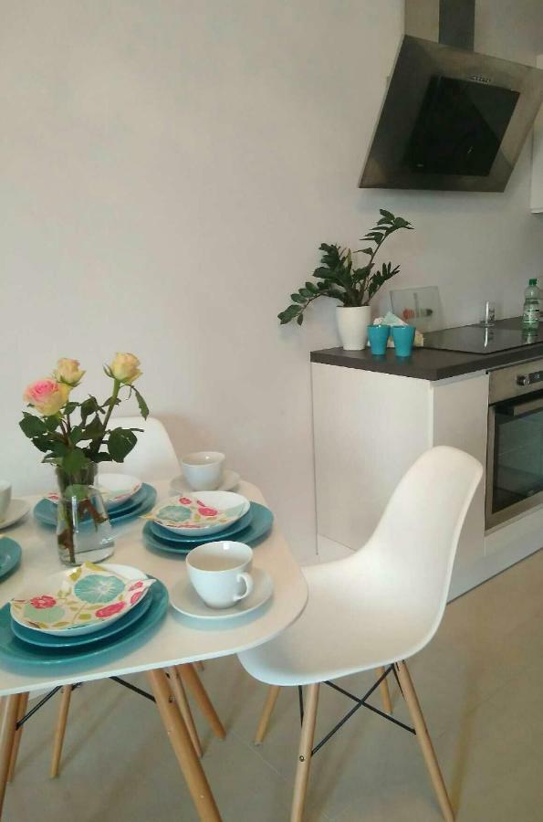 Apartmán Manufaktura Varšava Exteriér fotografie